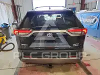 2021 Toyota RAV4 фото