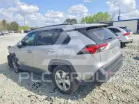 2021 Toyota RAV4 фото