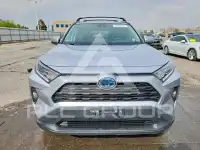 2021 Toyota RAV4 фото