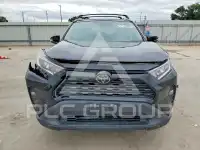 2021 Toyota RAV4 фото