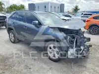 2021 Toyota RAV4 фото