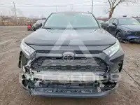 2021 Toyota RAV4 фото