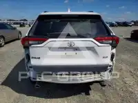 2021 Toyota RAV4 фото