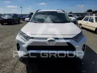 2021 Toyota RAV4 фото