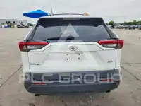 2021 Toyota RAV4 фото