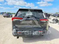 2021 Toyota RAV4 фото