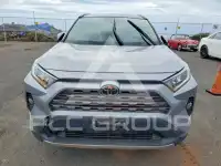 2021 Toyota RAV4 фото
