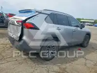 2021 Toyota RAV4 фото