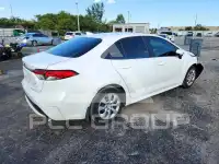 2021 Toyota COROLLA фото