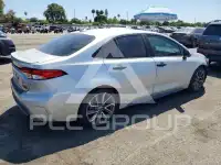 2021 Toyota COROLLA photo