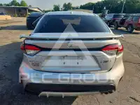 2021 Toyota COROLLA фото