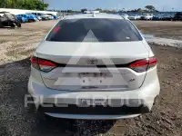 2021 Toyota COROLLA фото