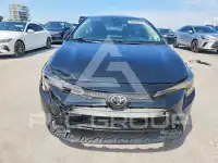 2021 Toyota COROLLA фото