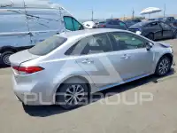 2021 Toyota COROLLA фото