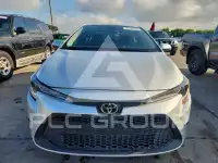 2021 Toyota COROLLA фото