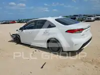 2021 Toyota COROLLA фото