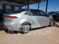 2021 Toyota COROLLA фото