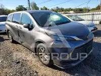 2021 Toyota SIENNA photo