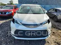 2021 Toyota SIENNA photo
