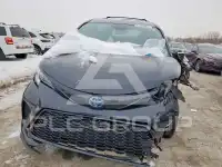 2021 Toyota SIENNA photo
