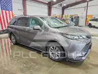 2021 Toyota SIENNA фото