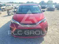 2021 Toyota SIENNA photo