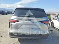 2021 Toyota SIENNA photo
