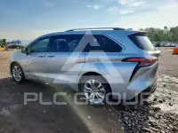 2021 Toyota SIENNA photo