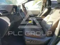 2021 Toyota SIENNA фото