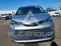 2021 Toyota SIENNA фото