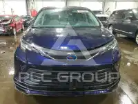 2021 Toyota SIENNA фото