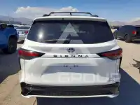 2021 Toyota SIENNA фото