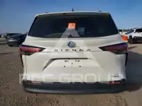 2021 Toyota SIENNA photo