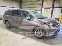 2021 Toyota SIENNA фото