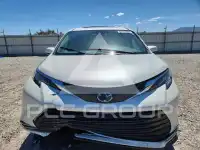 2021 Toyota SIENNA фото