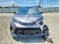 2021 Toyota SIENNA фото