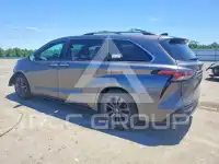 2021 Toyota SIENNA фото