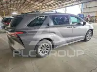 2021 Toyota SIENNA фото