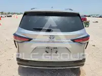 2021 Toyota SIENNA фото