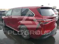 2021 Toyota SIENNA photo