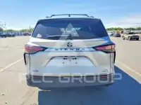 2021 Toyota SIENNA фото