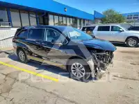 2021 Toyota SIENNA photo