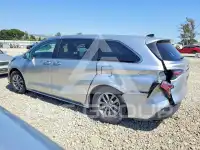 2021 Toyota SIENNA фото