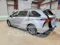 2021 Toyota SIENNA фото