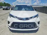 2021 Toyota SIENNA фото