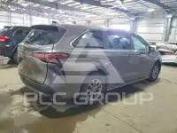 2021 Toyota SIENNA фото