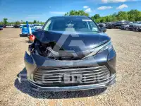 2021 Toyota SIENNA фото