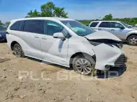 2021 Toyota SIENNA photo