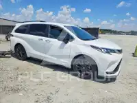 2021 Toyota SIENNA фото