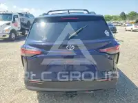 2021 Toyota SIENNA photo